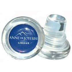 Bouchon en verre Vino-Lok fermant une bouteille de vin blanc / Détail du joint silicone du bouchon en verre réutilisable